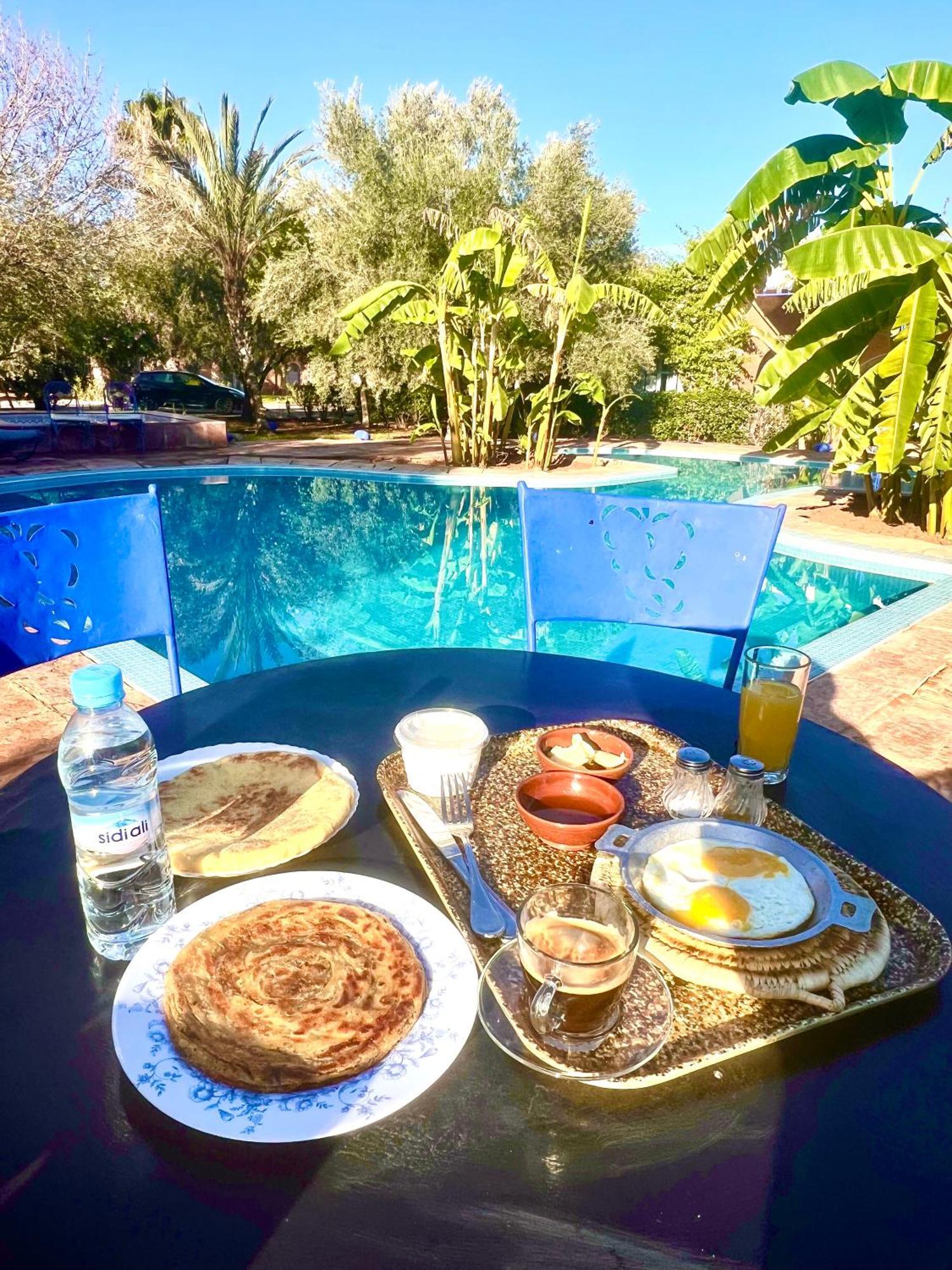 Bed and Breakfast Le Domaine De Carole Marrakech Douar Akkara Exterior foto