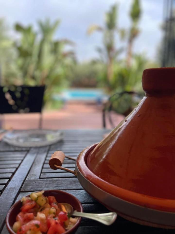 Bed and Breakfast Le Domaine De Carole Marrakech Douar Akkara Exterior foto